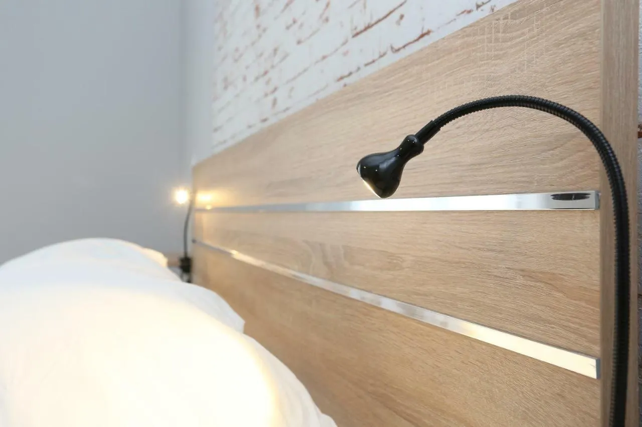 Oli'S Luxury Apartment Salonic